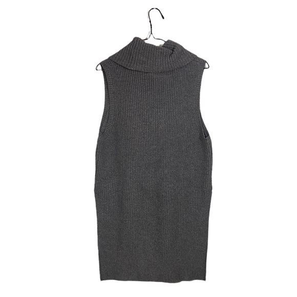 FOREVER 21 KNITTED SLEEVELESS GREY/GRAY TURTLE NECK SWEATER, ASYMMETRIC, SIZE M - Picture 3 of 8